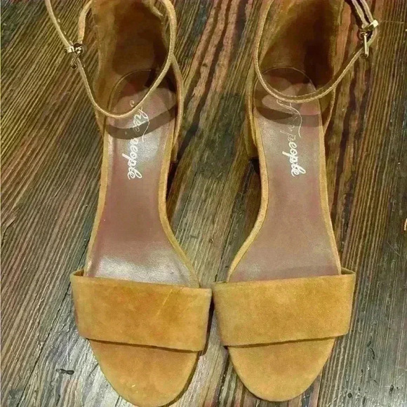 Free People | Brown Suede Block Heel Ankle Strap Marigold Sandals Sz 38 Sz 7.5 - Picture 3 of 9